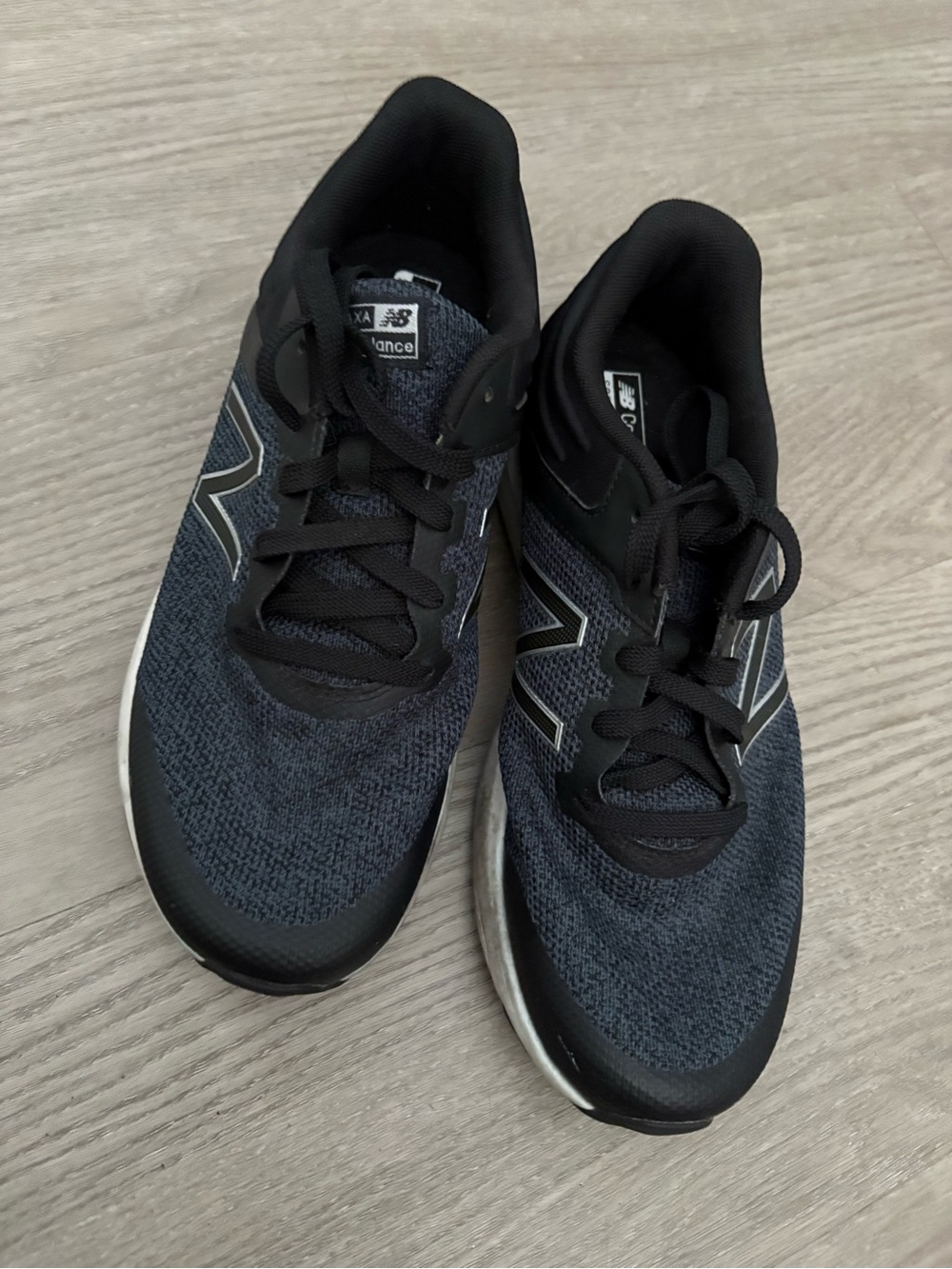 New Balance Women's Black and Dark Gray Athletic Running Shoes